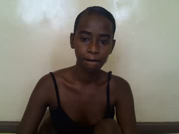 littlesandie на Chaturbate