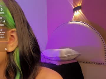viiky_12 auf Chaturbate