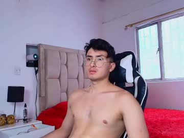 santyago_taylor on Chaturbate