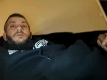 johnnypoly auf Chaturbate