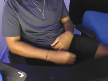 papi_will on Chaturbate