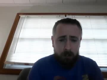 suitedandbossy на Chaturbate