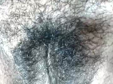 hairygirl83 在 Chaturbate