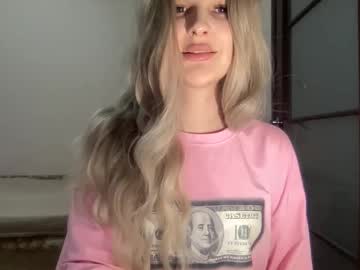 silkybabe19 на Chaturbate