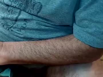 lovetoc2c auf Chaturbate