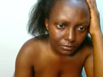 blackcyn на Chaturbate
