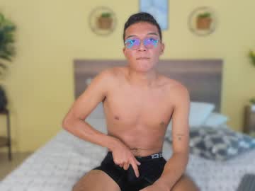 camilo_santoss auf Chaturbate