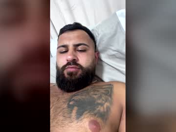 Huttiloves69 — Chaturbate Mann cam model