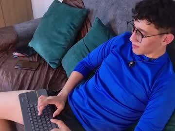 alex_oa_ на Chaturbate