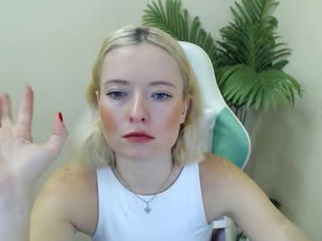 sweet_kitty96 在 Chaturbate 的直播截图 6