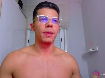myke_jonnes on Chaturbate — stream capture 3