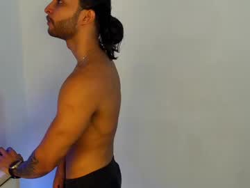 massatgeserotics на Chaturbate — кадр эфира 8
