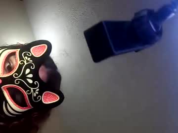 luanapowerful 在 Chaturbate 的直播截图 6