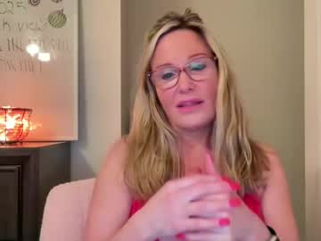 Chaturbate の milf_goddess — 配信キャプチャ 4