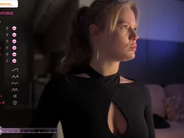 stefanie_collins no Chaturbate: captura de transmissão 6
