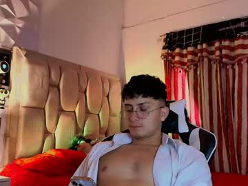 santyago_taylor auf Chaturbate — Stream-Aufnahme 3
