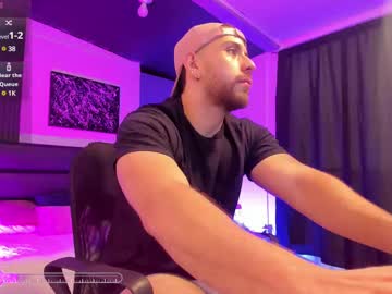 maxiimo_wolf sur Chaturbate : capture de diffusion 3