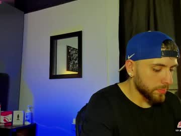 maxiimo_wolf sur Chaturbate : capture de diffusion 2