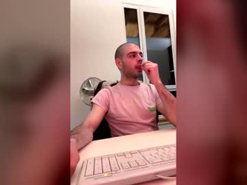 yvesbunnny на Chaturbate — кадр эфира 4