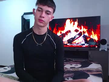 john_vichenso auf Chaturbate — Stream-Aufnahme 10