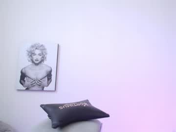 millie_bobby_ 在 Chaturbate 的直播截图 3