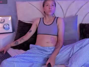 vane_grey 在 Chaturbate 的直播截图 4
